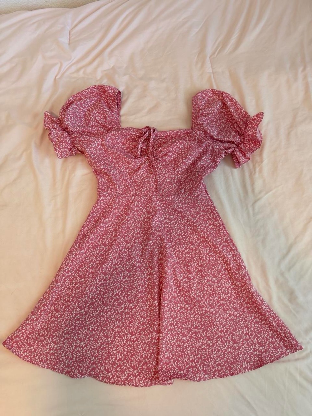 Amazon Pink Floral Puff-Sleeve Mini Dress